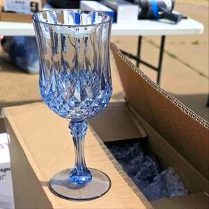 24 "cut" acrylic wine glasses NIB